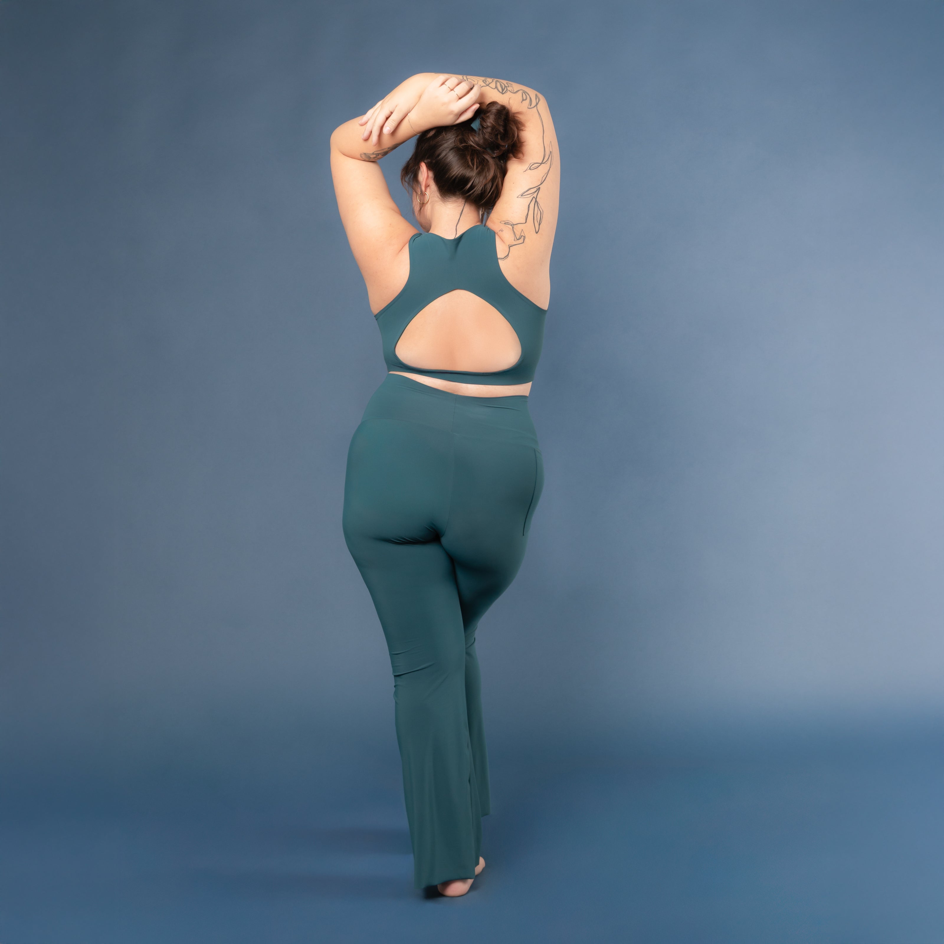 Top Antares con cut out