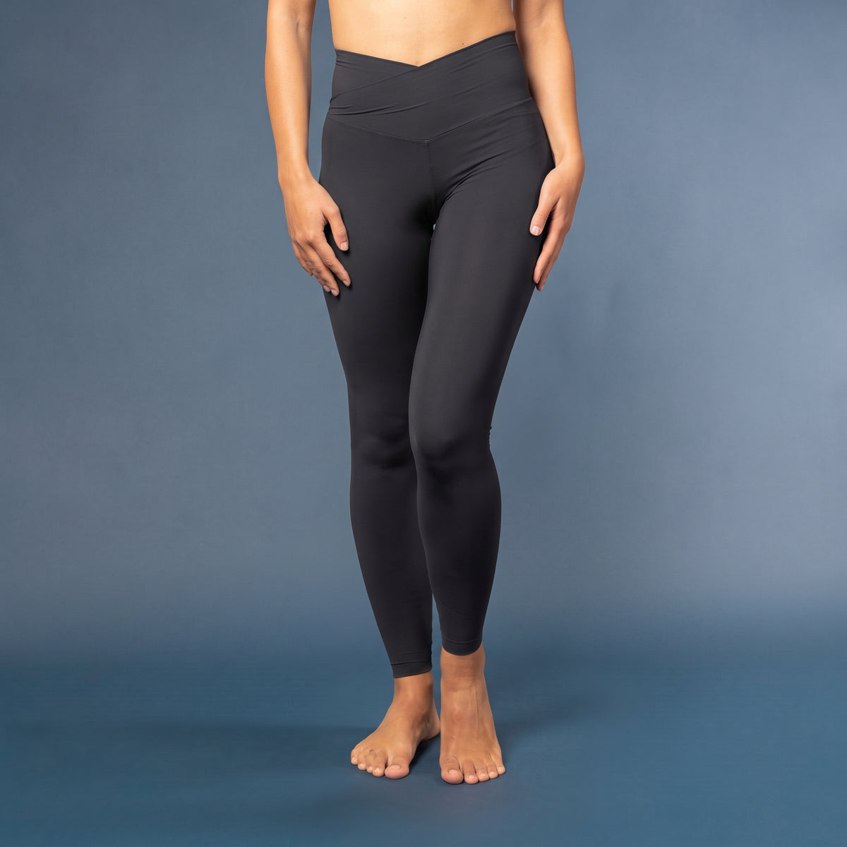 Leggings Lyra con Cintura Incrociata a V