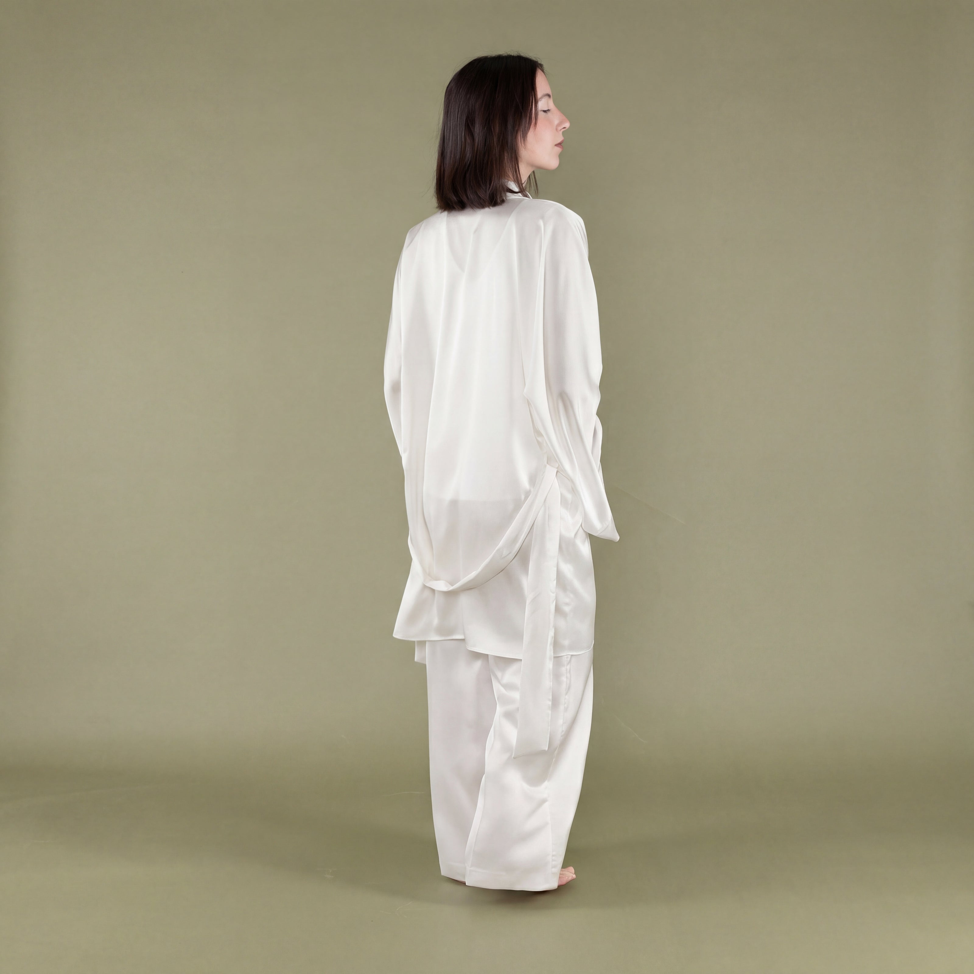 Kimono con cintura in pura seta