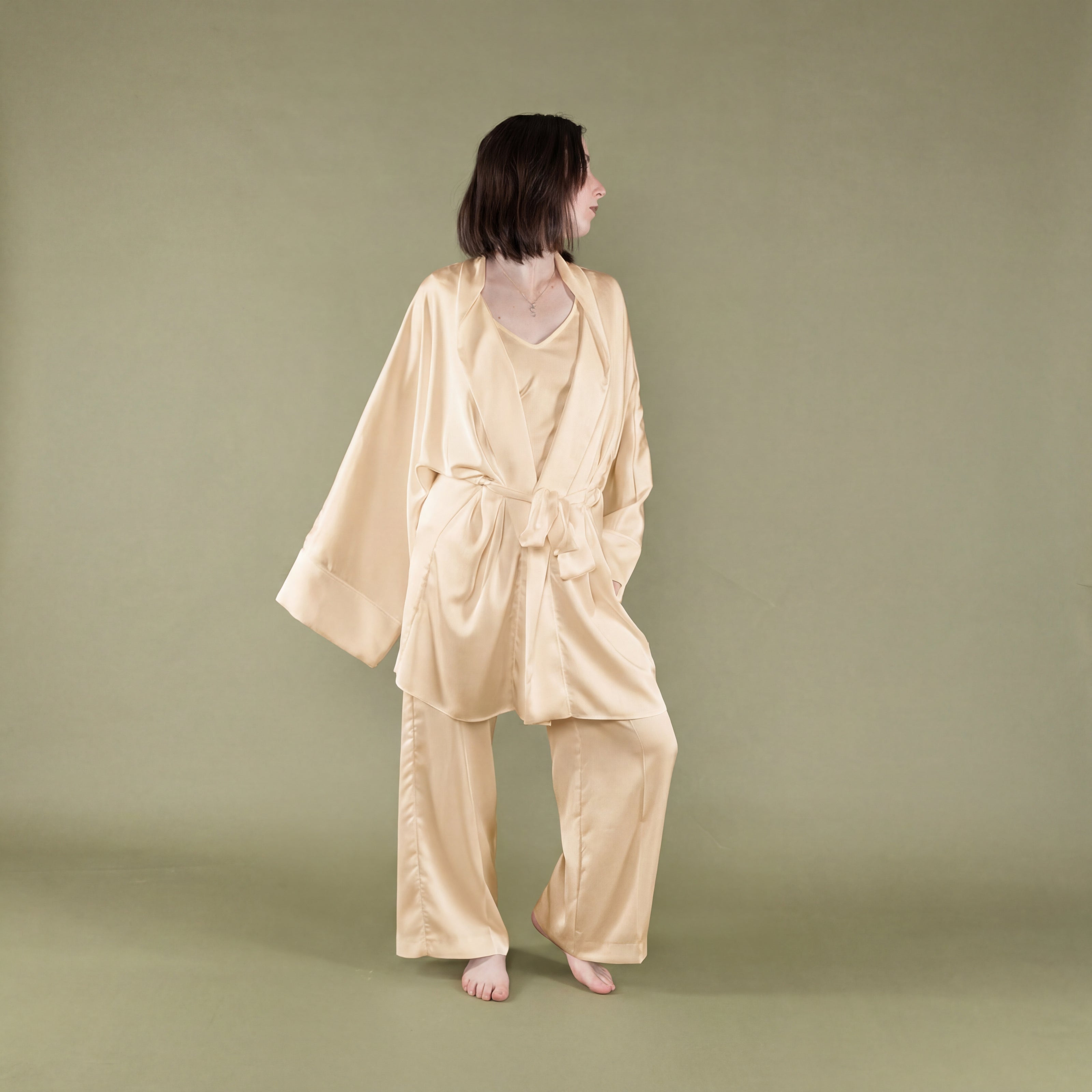 Kimono con cintura in pura seta