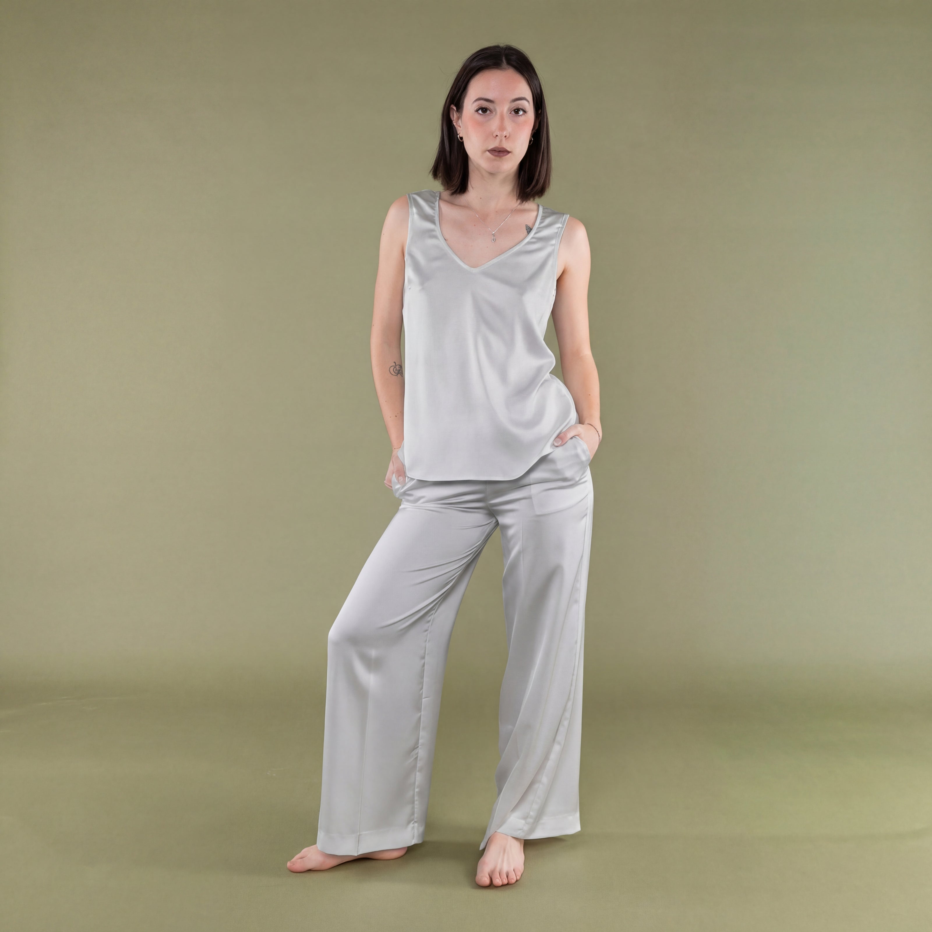 Canotta spalla larga in pura seta